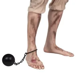 Boevenbal Aan Ketting